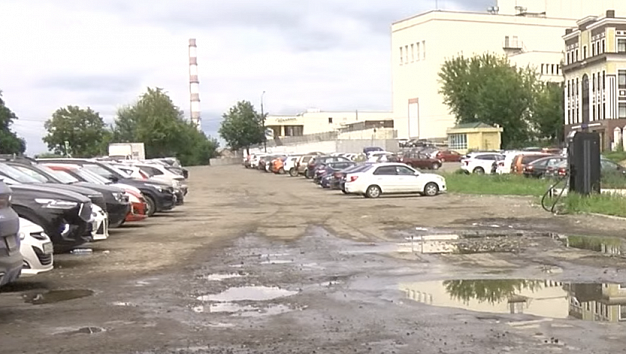 На бульваре Кокуй хотят организовать платную парковку
